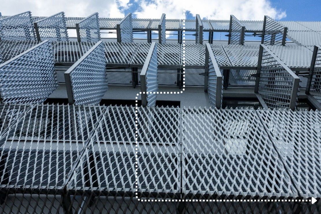 a a
