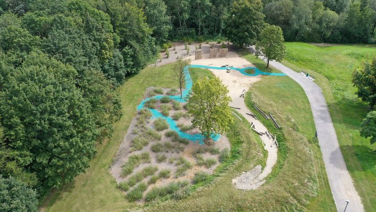 Der Naturspielplatz von oben. Foto: mags