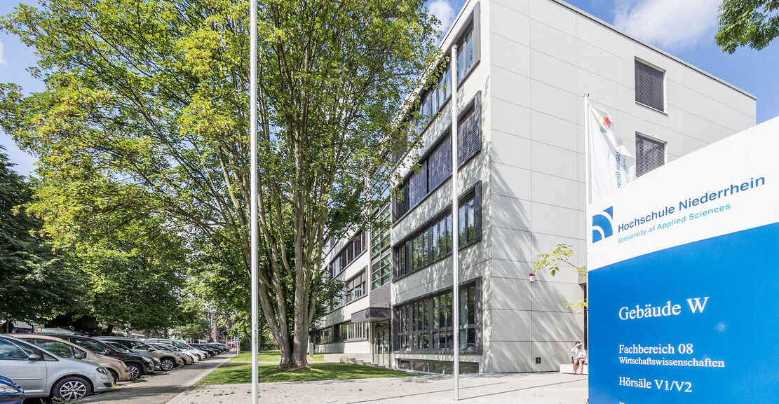 Fachbereich Wirtschaftswissenschaften - Gebäude W