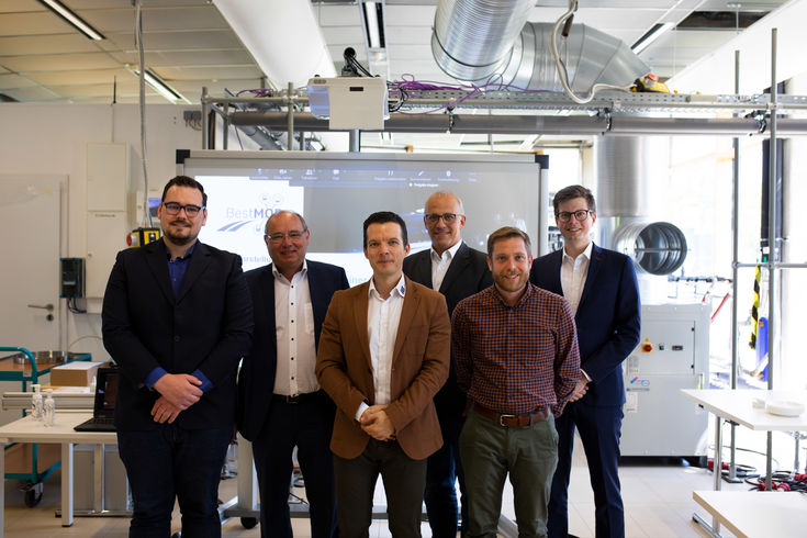 Teamfoto SWK E² und Universität Duisburg-Essen