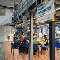 Fleißes emaillieren beim Netzwerktreffen Fleißes emaillieren beim Netzwerktreffen