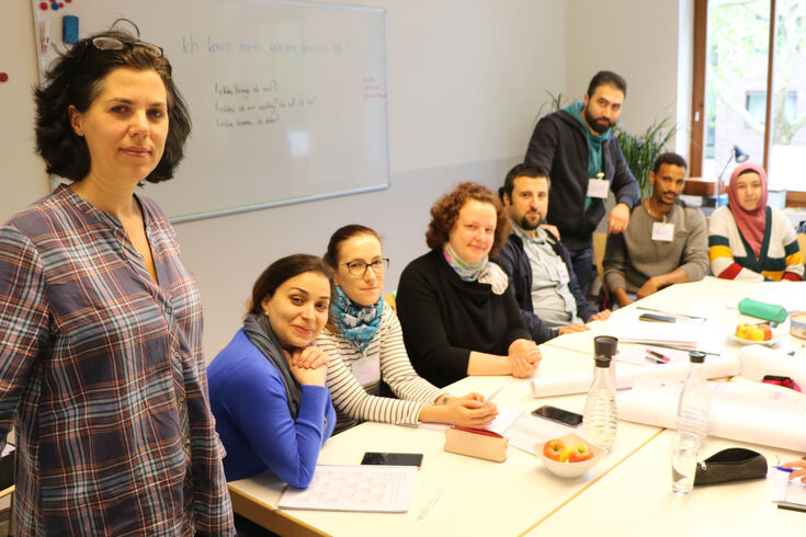 Flavia Nebauer (links) mit einem Teil der Kursteilnehmer. 