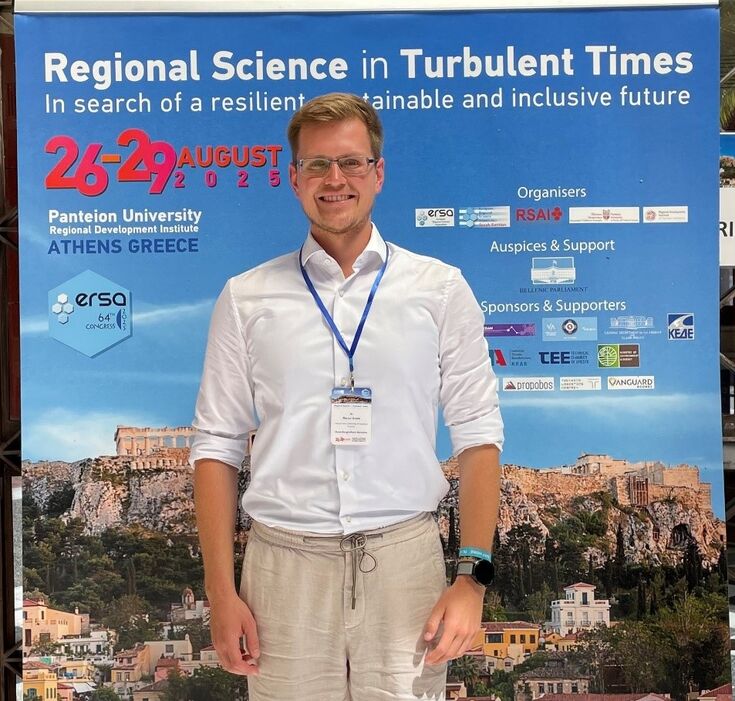 Florian Grebe nimmt am 64. jährliche Kongress der European Regional Science Association (ERSA), für das NIERS teil