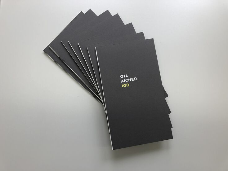 Der Fachbereich Design hat eine limitierte Auflage des Textes „typographie und bürgerliche freiheit“ publiziert