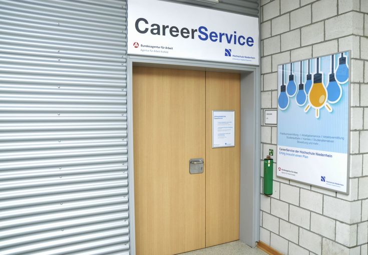 Career-Service