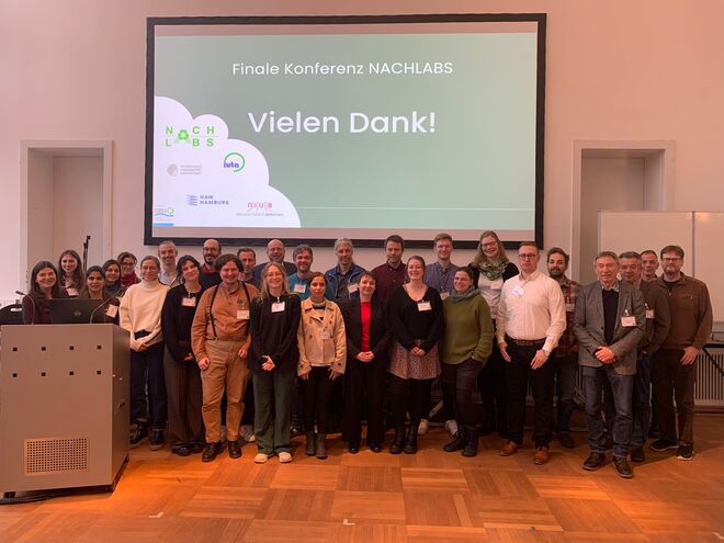 Gruppenfoto der NachLabs Teilnehmenden