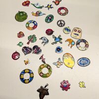 Emaillierte Schmuckstücke Emaillierte Schmuckstücke